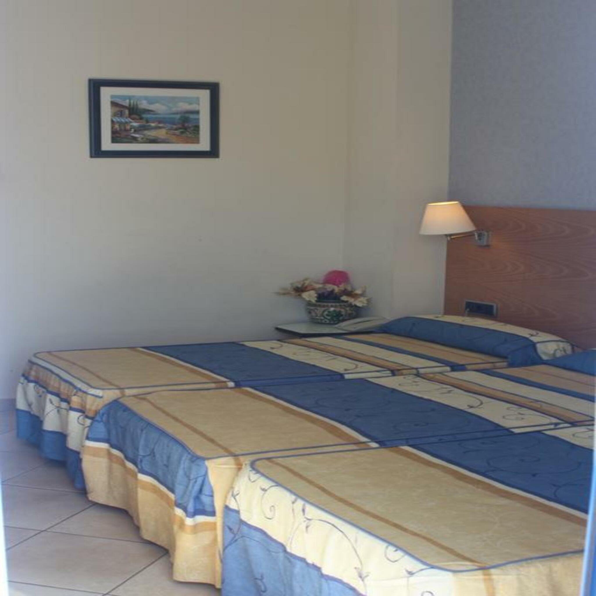Rober Hotel 3*